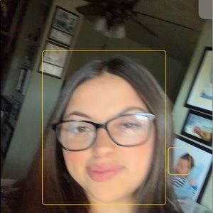 Meet your Posher, Izabelle